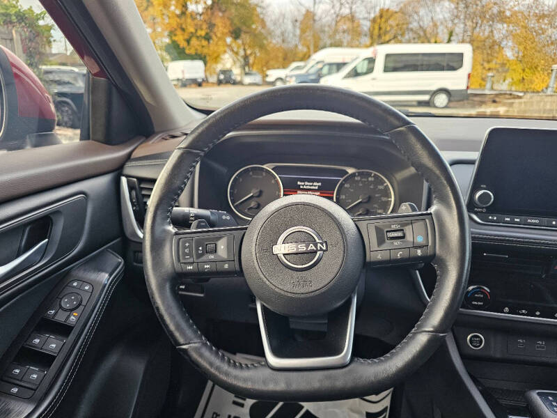 2022 Nissan Rogue SV