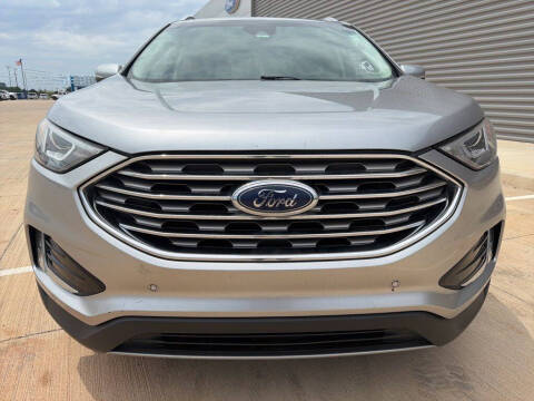 2020 Ford Edge Titanium