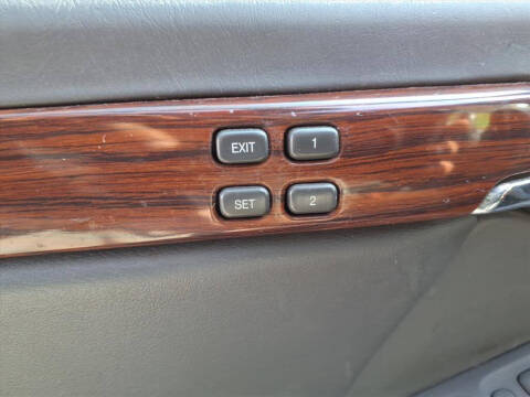 2002 Cadillac DeVille