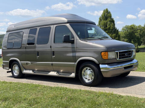 2003 Ford E-Series E-150
