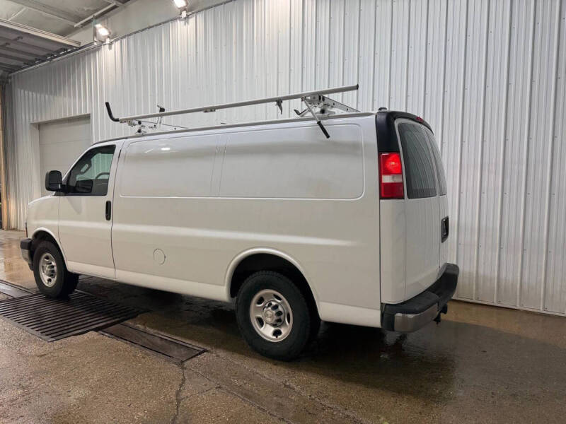 2017 Chevrolet Express 2500