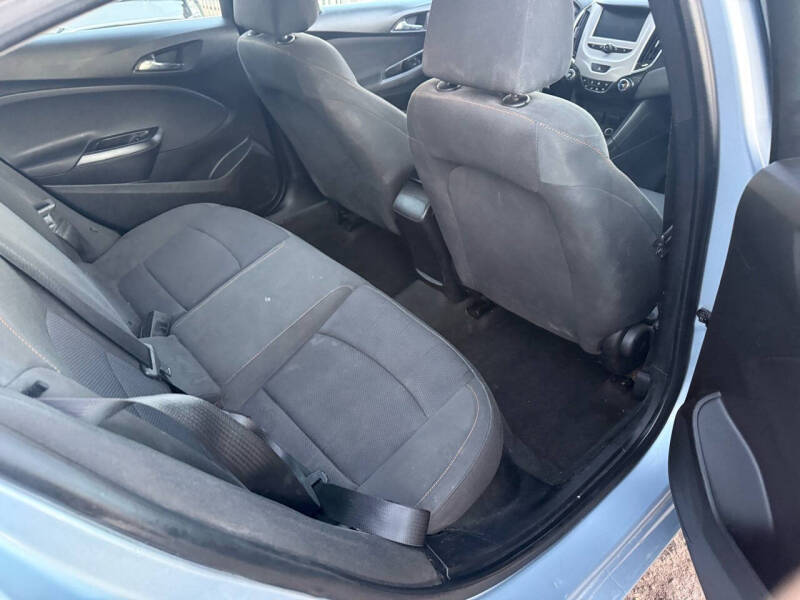 2018 Chevrolet Cruze LS Auto