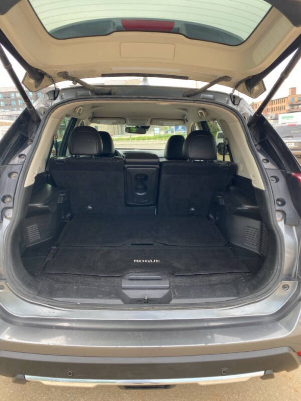 2019 Nissan Rogue S