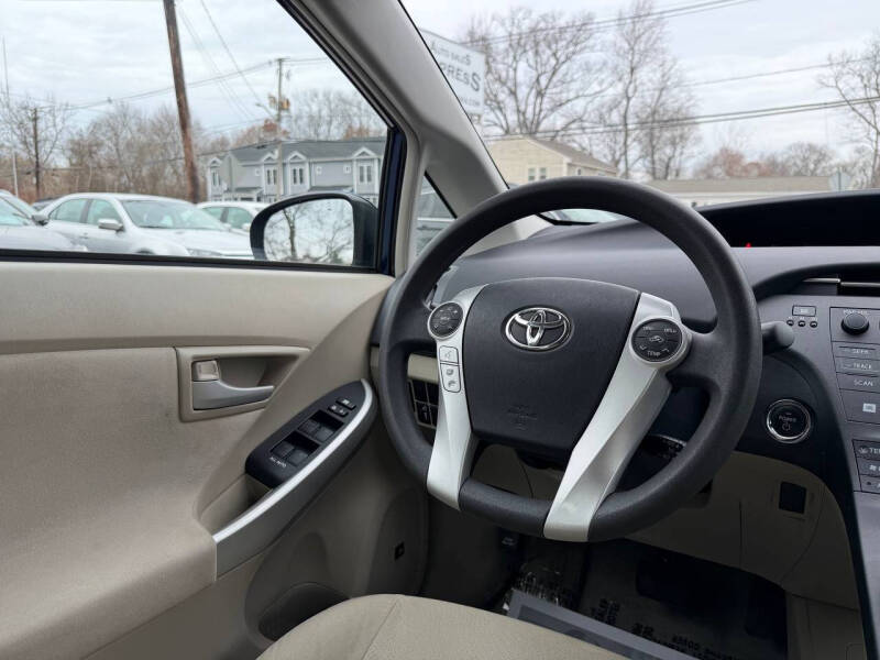 2010 Toyota Prius II