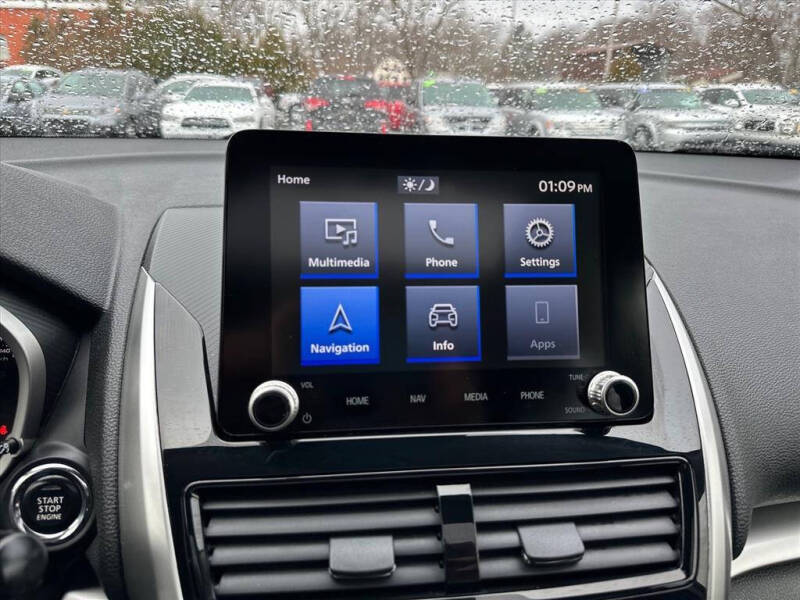 2022 Mitsubishi Eclipse Cross SE