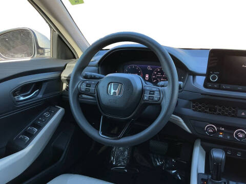 2025 Honda Accord LX