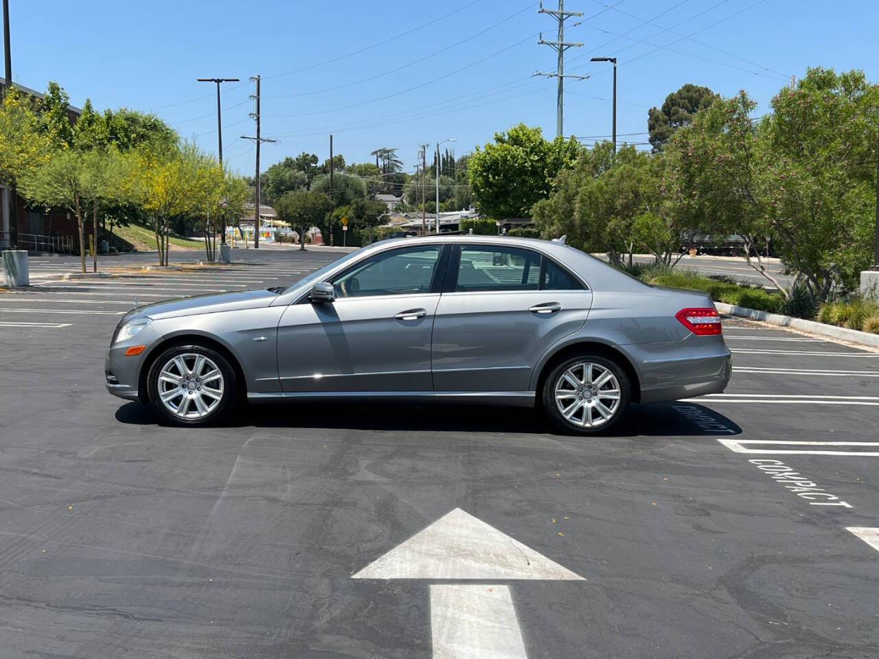 2012 Mercedes-Benz E-Class for sale at R&G Auto Sales in Tujunga, CA