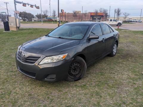2011 Toyota Camry for sale at Texas Select Autos LLC in Mckinney TX