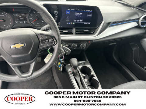 2025 Chevrolet Trax LS