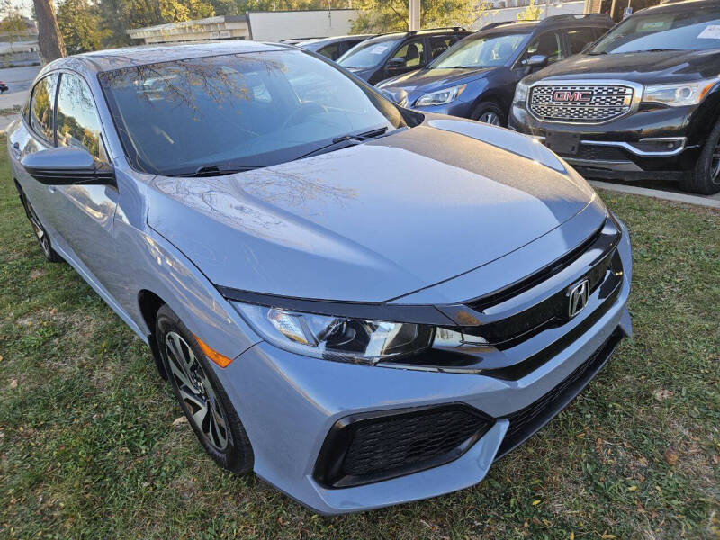 2019 Honda Civic Hatchback LX's photo