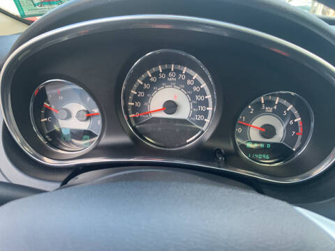 2013 Chrysler 200 Touring