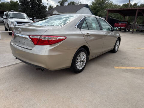 2017 Toyota Camry LE