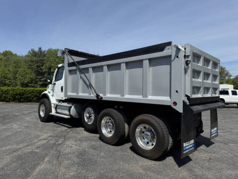 2008 Freightliner M2 112