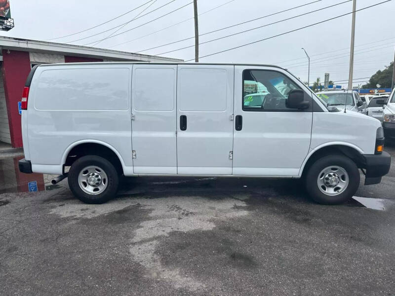 2020 Chevrolet Express 2500