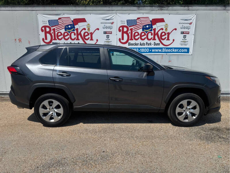 2023 Toyota RAV4 LE