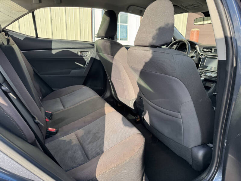 2017 Toyota Corolla LE