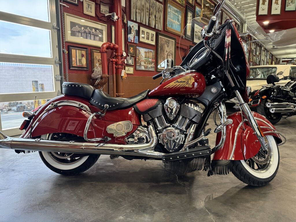 2014 Indian Motorcycle® Chieftain™ Indian Motorc 1
