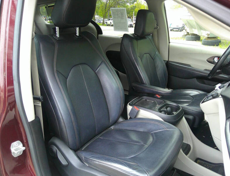2018 Chrysler Pacifica Touring L