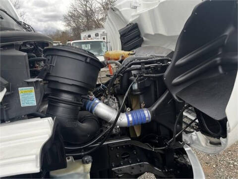 2012 Freightliner M2 112