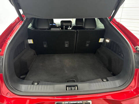 2022 Ford Mustang Mach-E Select