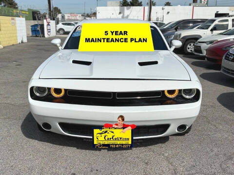 2015 Dodge Challenger SXT