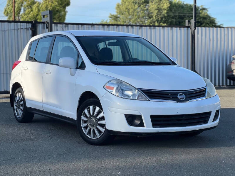 2011 Nissan Versa 1.8 S