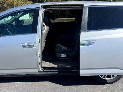 2013 Honda Odyssey EX-L w/DVD