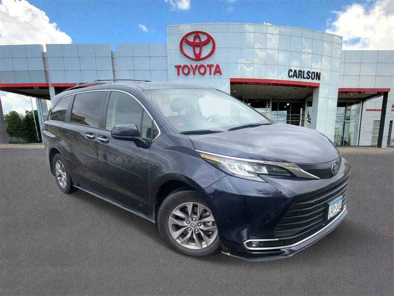 2023 Toyota Sienna XLE 7-Passenger