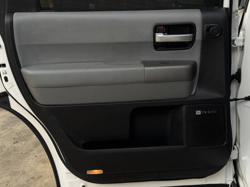 2016 Toyota Sequoia Limited