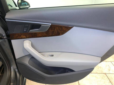 2019 Audi A4 quattro Premium 45 TFSI