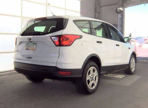 2019 Ford Escape S