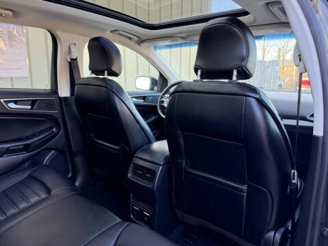 2019 Ford Edge SEL