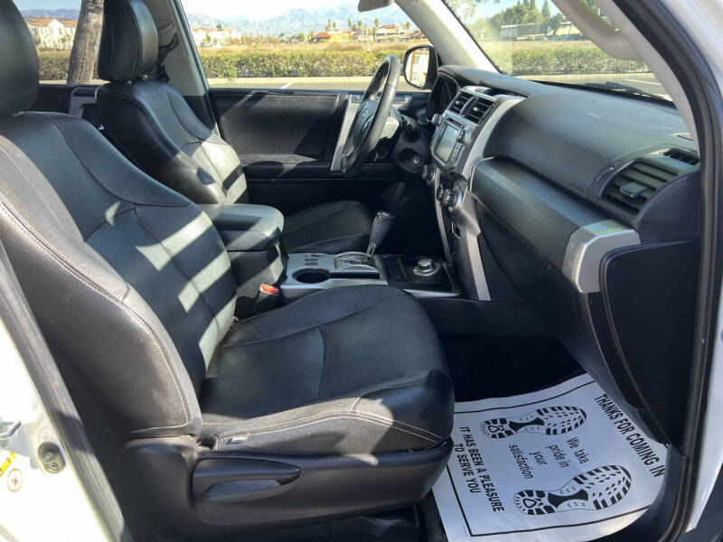 2016 Toyota 4Runner SR5 Premium