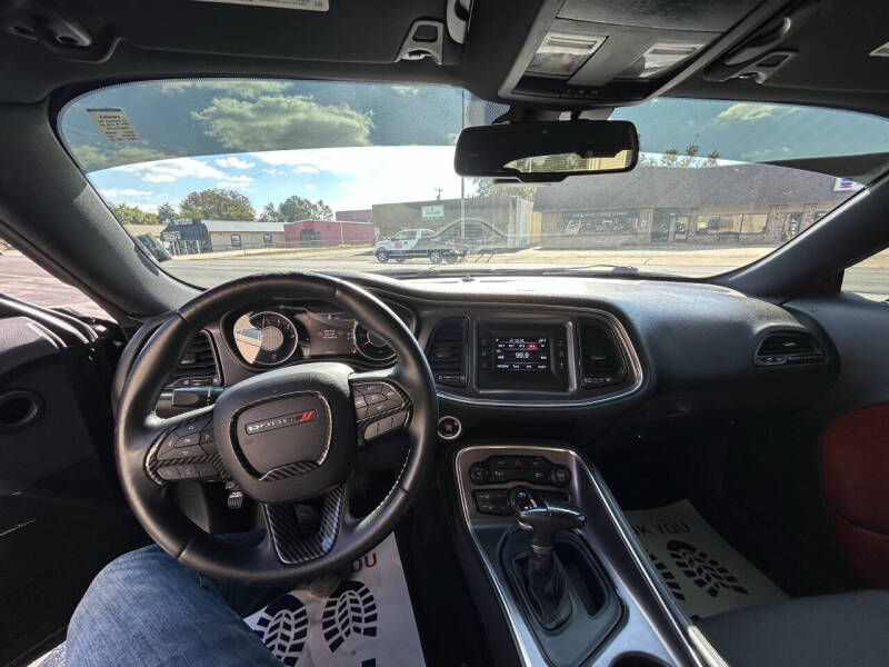 2015 Dodge Challenger SXT