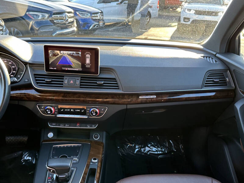 2018 Audi Q5 2.0T quattro Premium Plus