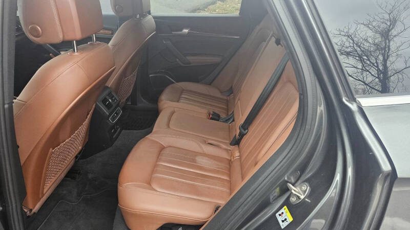 2022 Audi Q5 quattro S line Prem Plus 45 TFSI