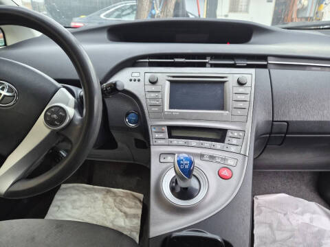 2015 Toyota Prius Three