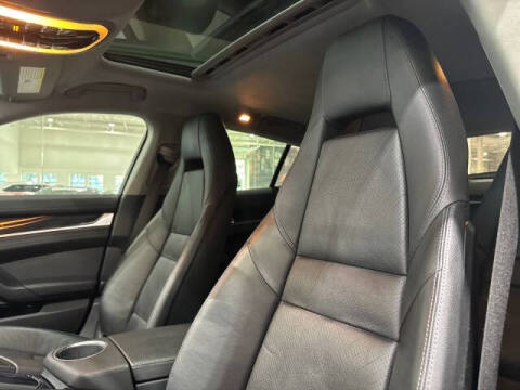 2011 Porsche Panamera