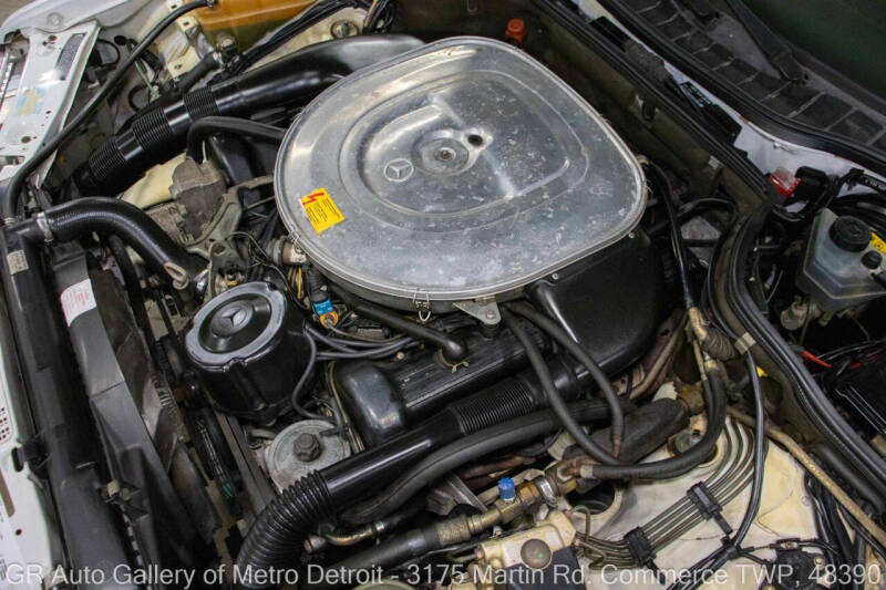 1991 Mercedes-Benz 560-Class 560 SEL