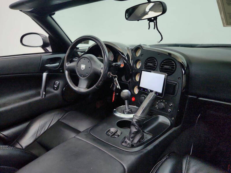 2005 Dodge Viper SRT-10
