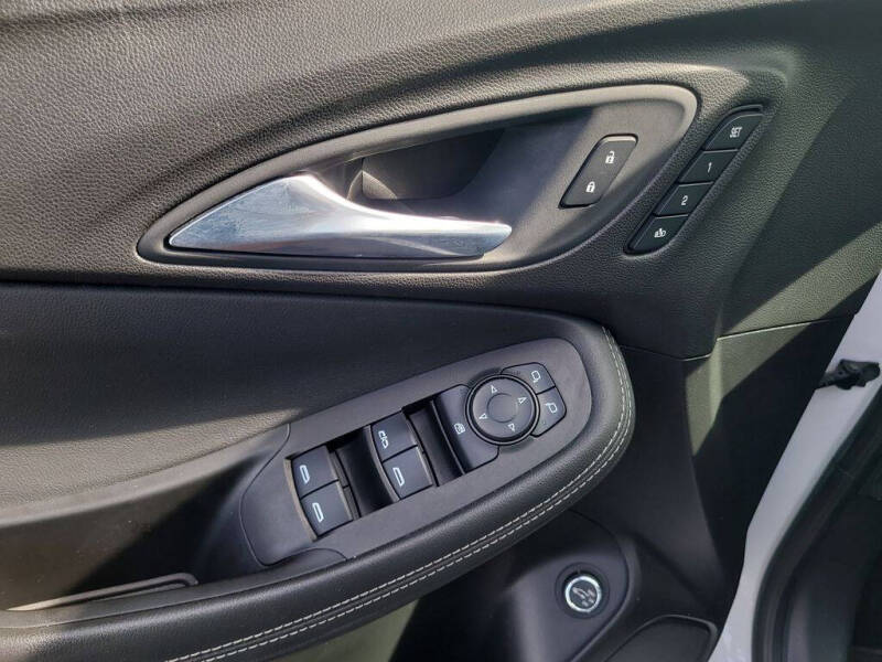 2021 Buick Encore GX Essence