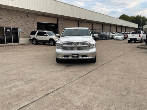 2014 RAM 1500 Laramie