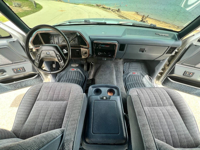 1990 Ford Bronco Custom