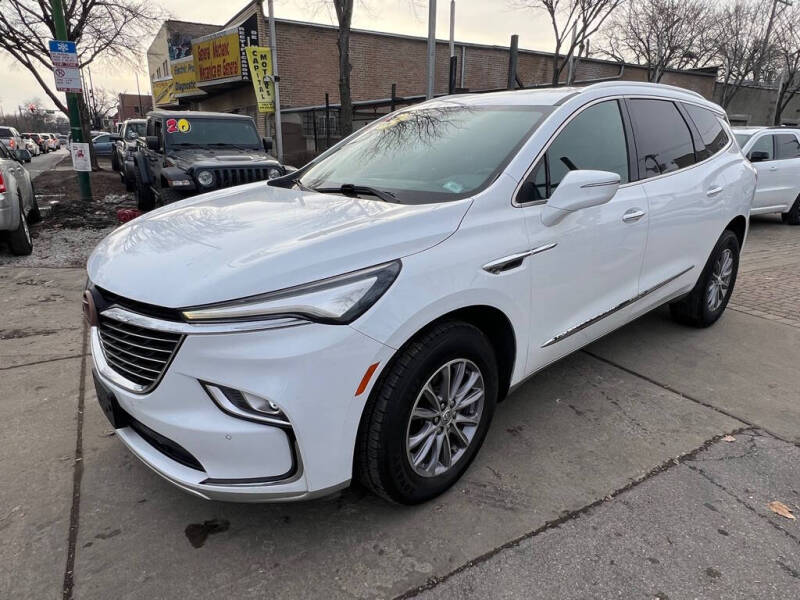 2023 Buick Enclave Essence