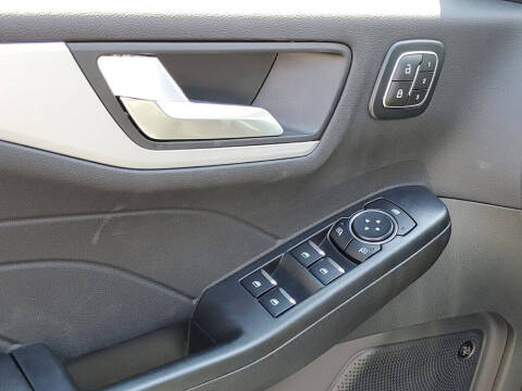 2025 Ford Escape Plug-In Hybrid PHEV