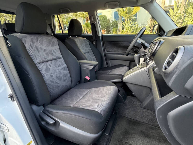 2014 Scion xB
