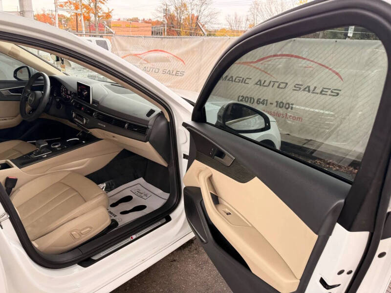 2017 Audi A4 2.0T quattro Premium Plus