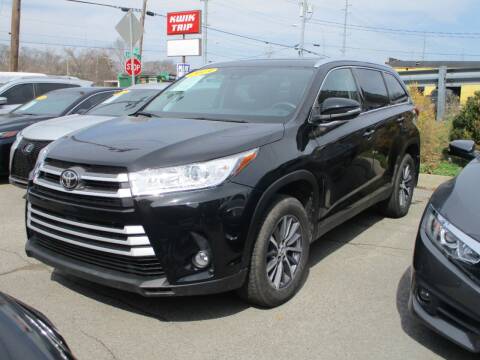 2019 Toyota Highlander for sale at A & A IMPORTS OF TN in Madison TN