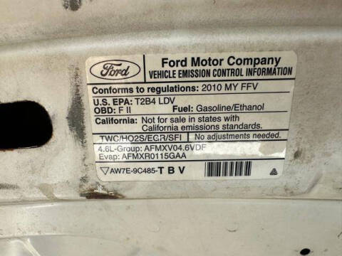 2010 Ford Crown Victoria