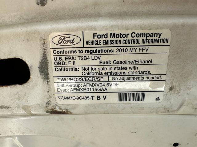 2010 Ford Crown Victoria